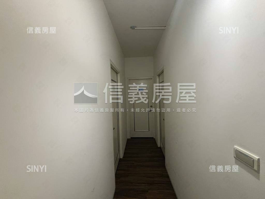 五權路電梯店套房屋室內格局與周邊環境