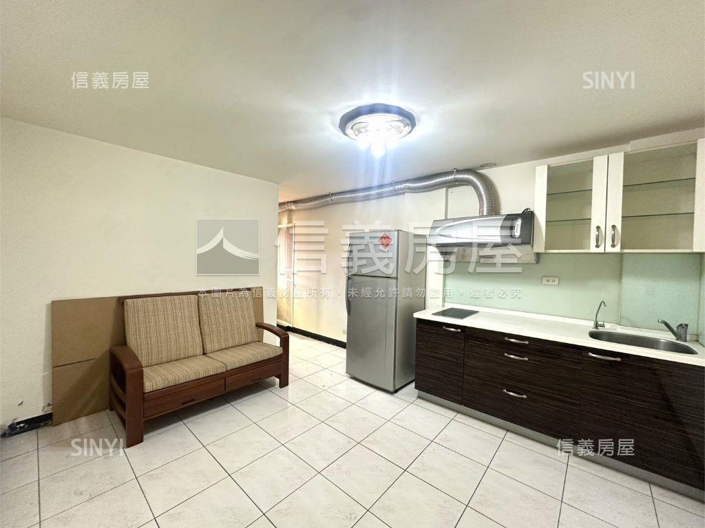 萬壽路稀有透天店面房屋室內格局與周邊環境