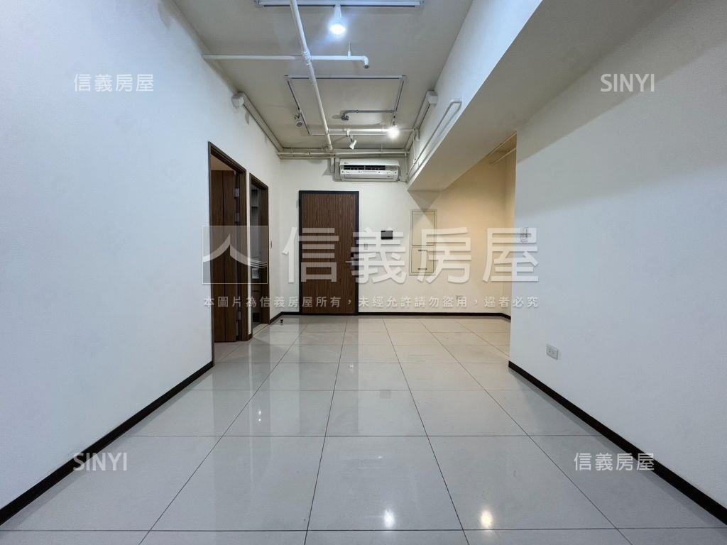 半島珠寶盒２房房屋室內格局與周邊環境