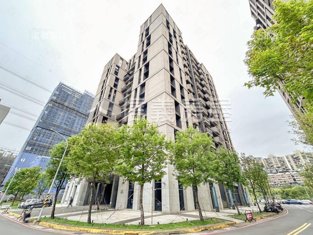 半島珠寶盒２房房屋室內格局與周邊環境