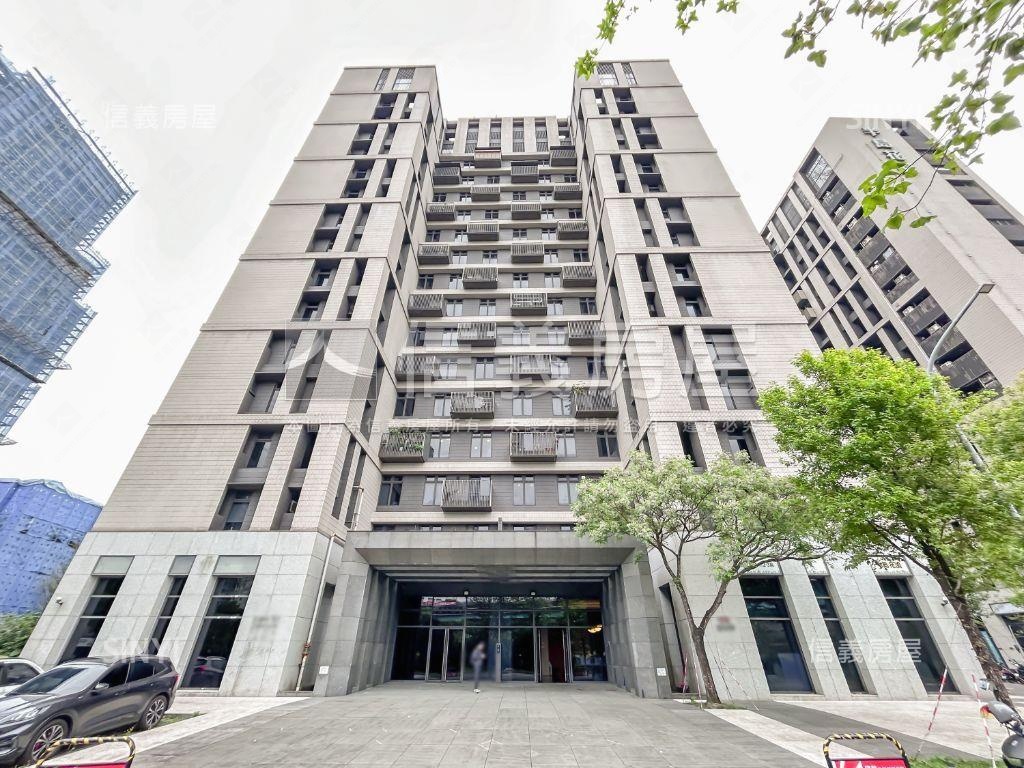 半島珠寶盒２房房屋室內格局與周邊環境