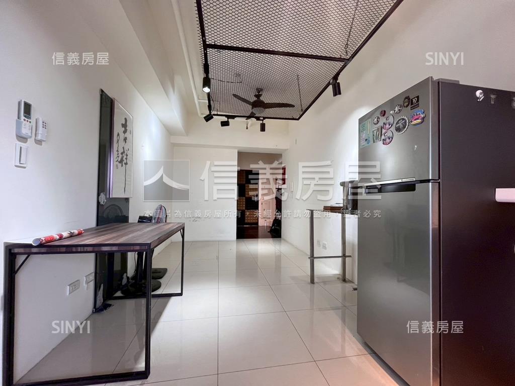 上東城｜高樓視野平車美居房屋室內格局與周邊環境