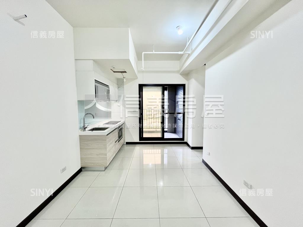 天空之邑絕美景觀三房房屋室內格局與周邊環境