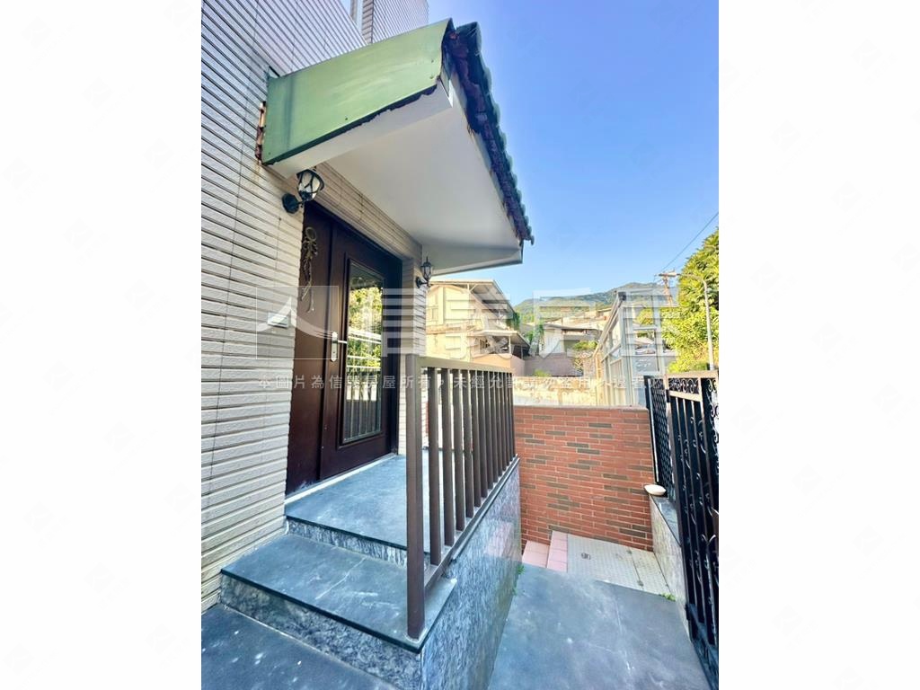 大屯路２樓裝潢美寓房屋室內格局與周邊環境