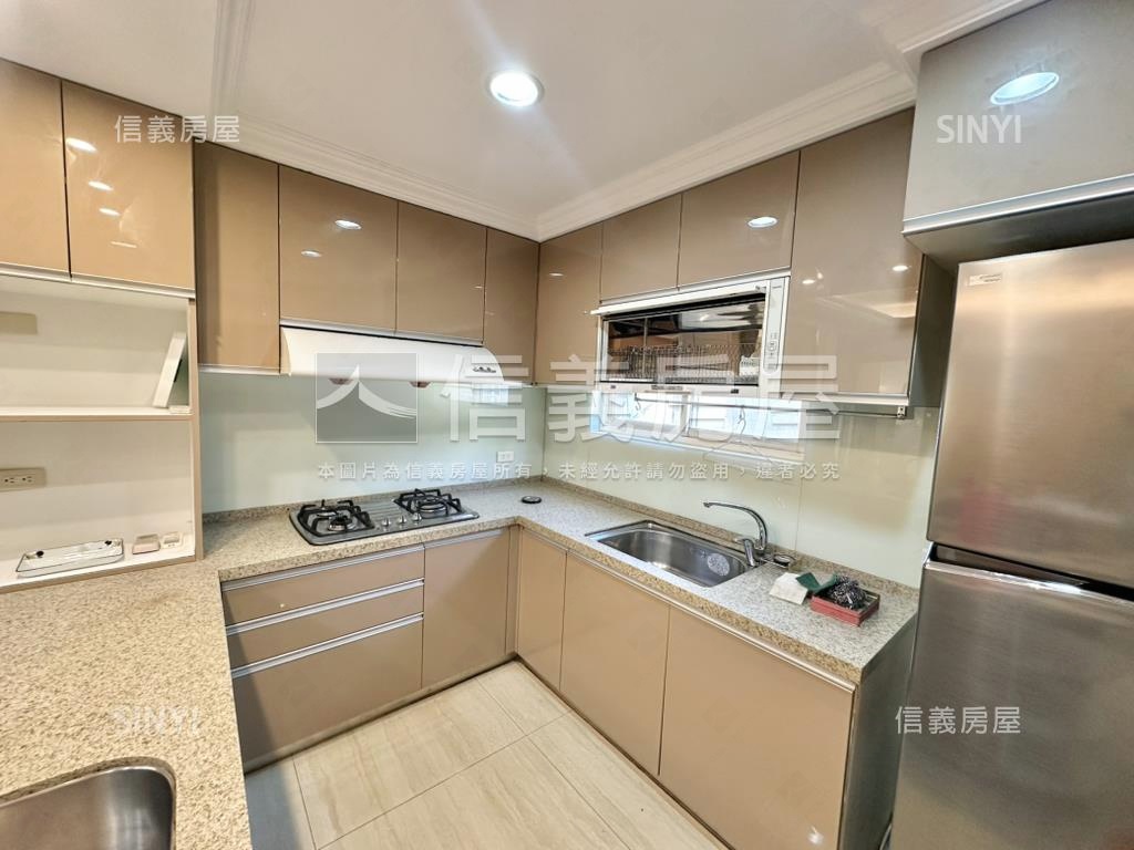 大屯路２樓裝潢美寓房屋室內格局與周邊環境