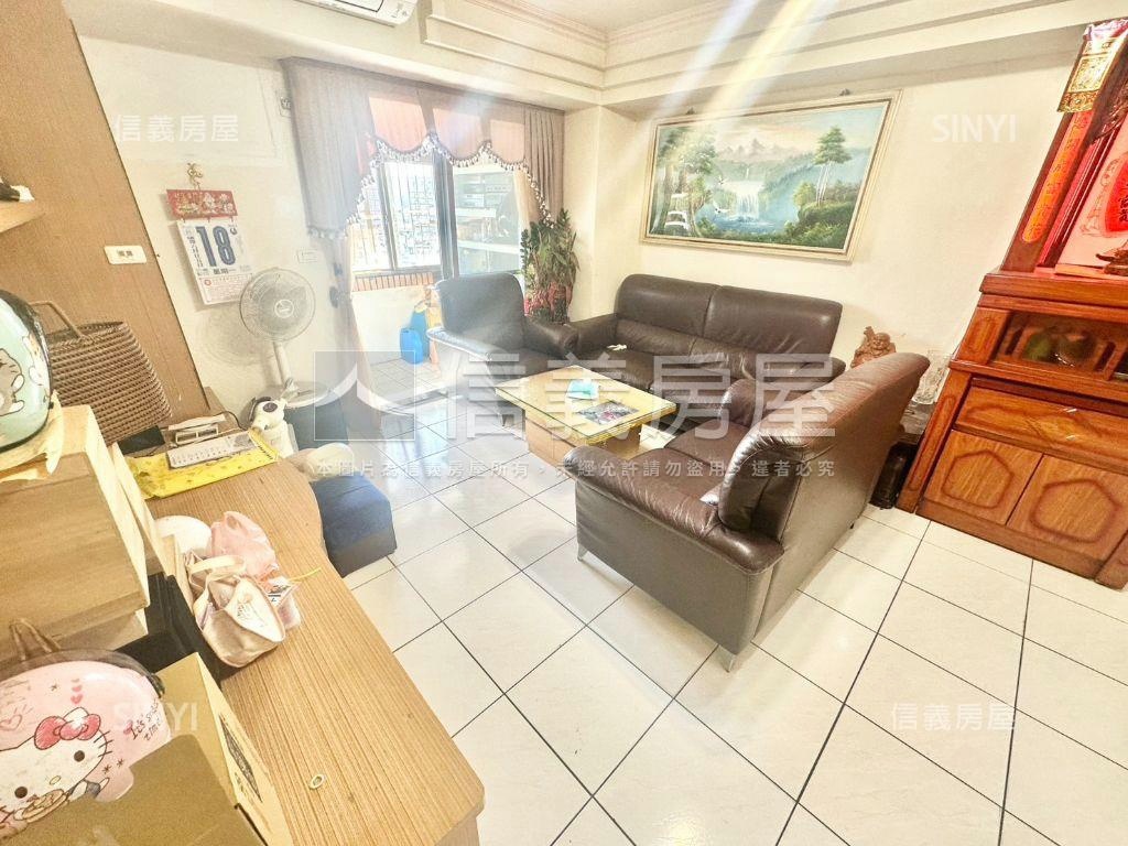 大庭新村電梯三房車位房屋室內格局與周邊環境