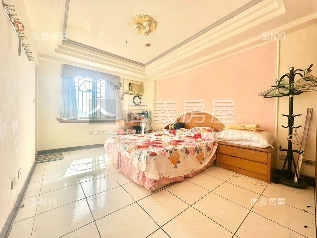 大庭新村電梯三房車位房屋室內格局與周邊環境