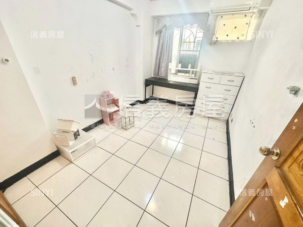 大庭新村電梯三房車位房屋室內格局與周邊環境