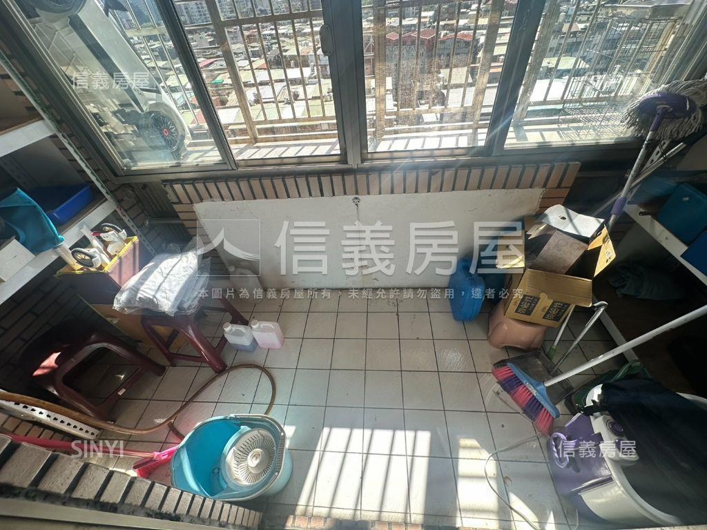 大庭新村電梯三房車位房屋室內格局與周邊環境