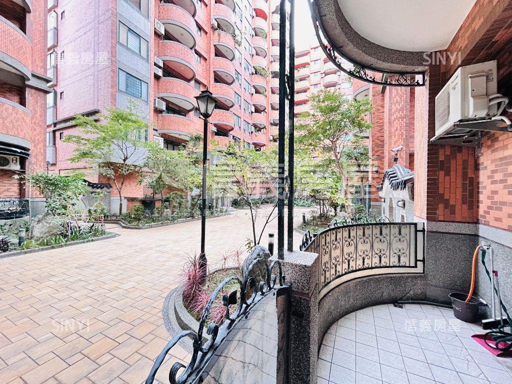 頤和園種花草美妝庭院戶房屋室內格局與周邊環境