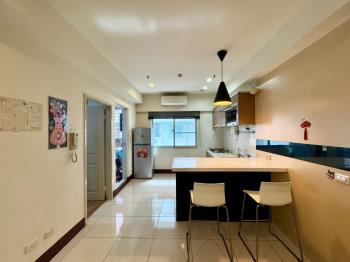 世紀之門｜次頂２房平移車