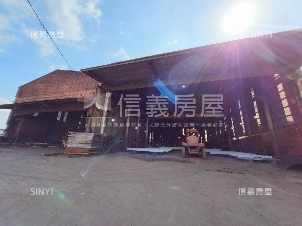 近國道神岡溪洲路收租土地房屋室內格局與周邊環境