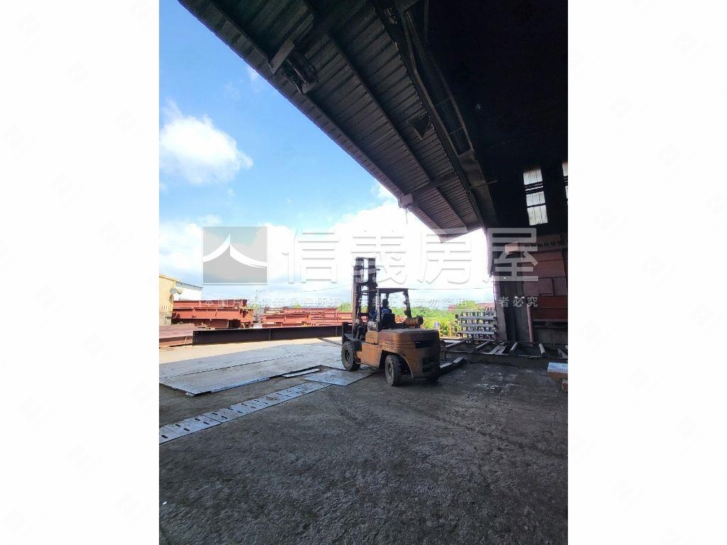 近國道神岡溪洲路收租土地房屋室內格局與周邊環境