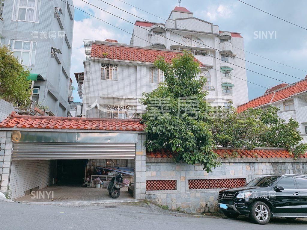 新北投獨立車庫型別墅房屋室內格局與周邊環境