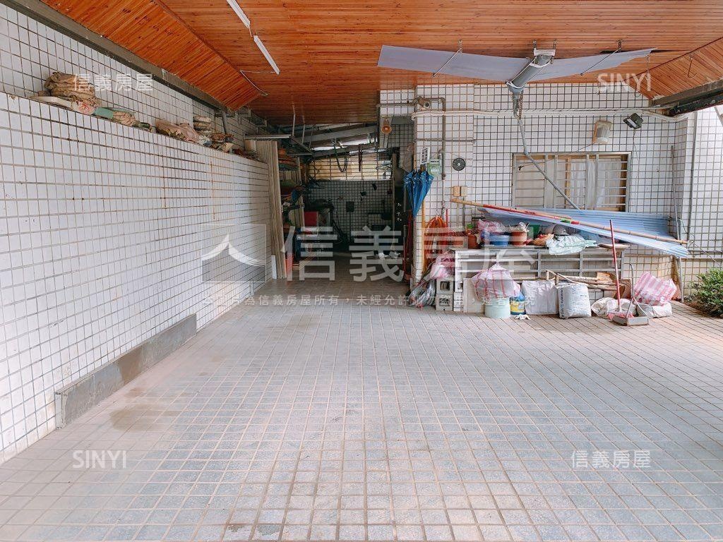新北投獨立車庫型別墅房屋室內格局與周邊環境