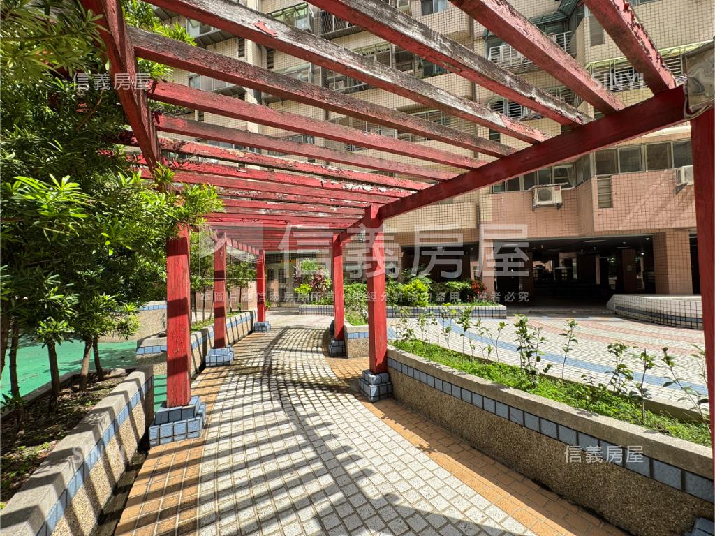 國際巨星優質兩房房屋室內格局與周邊環境
