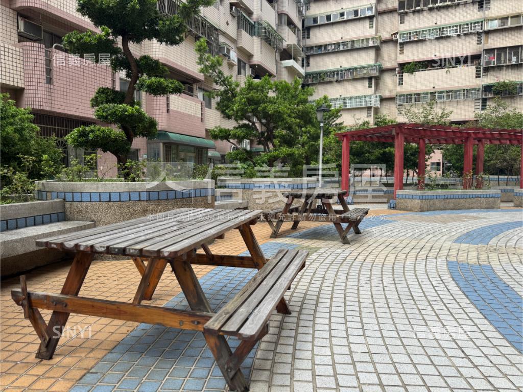國際巨星優質兩房房屋室內格局與周邊環境