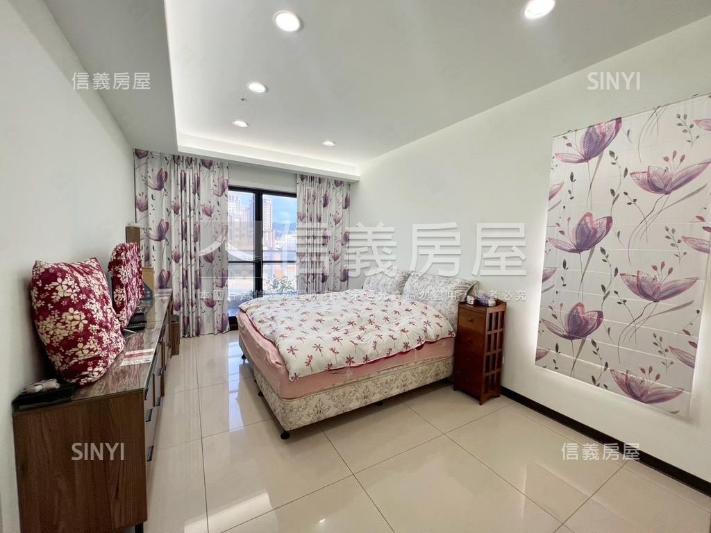 稀有純住宅皇翔大三房車位房屋室內格局與周邊環境