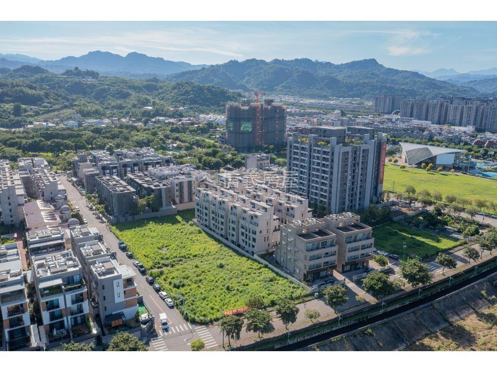 專任北屯太祥段面河岸角地房屋室內格局與周邊環境