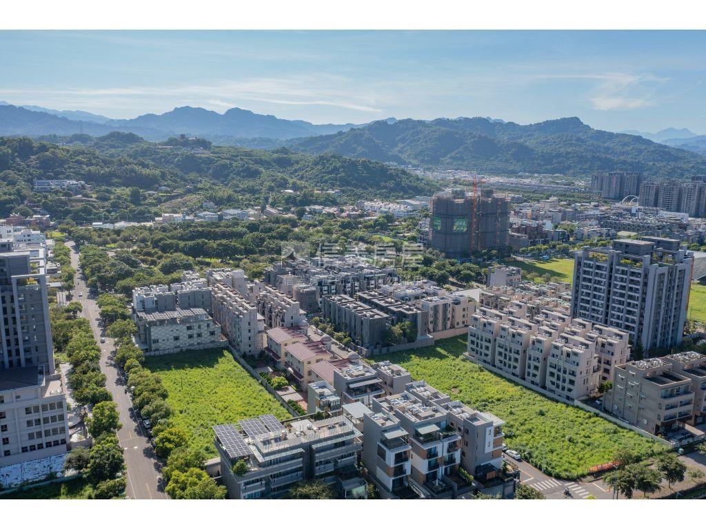 專任北屯太祥段面河岸角地房屋室內格局與周邊環境