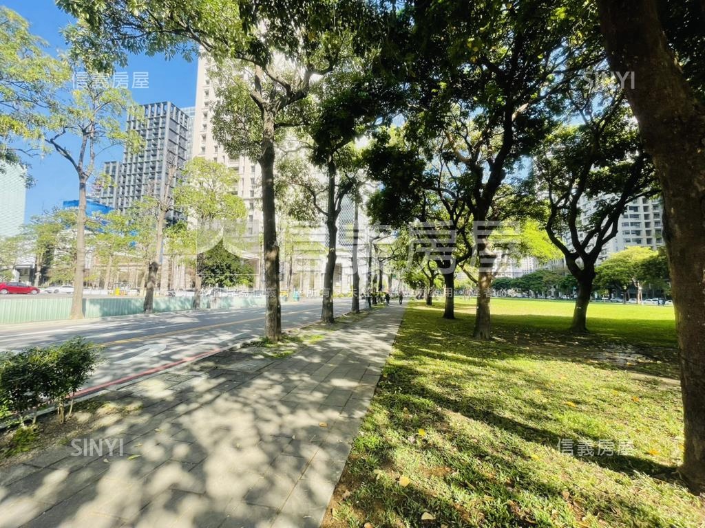 紀汎希面夏綠地公園朝南房屋室內格局與周邊環境