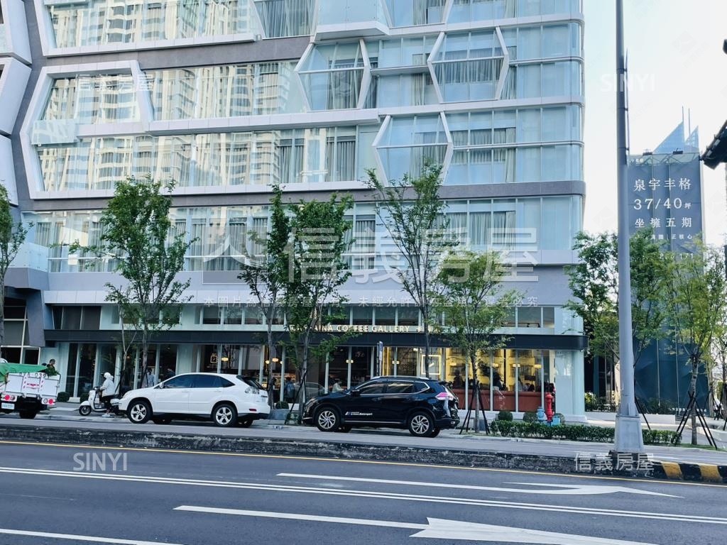 紀汎希面夏綠地公園朝南房屋室內格局與周邊環境