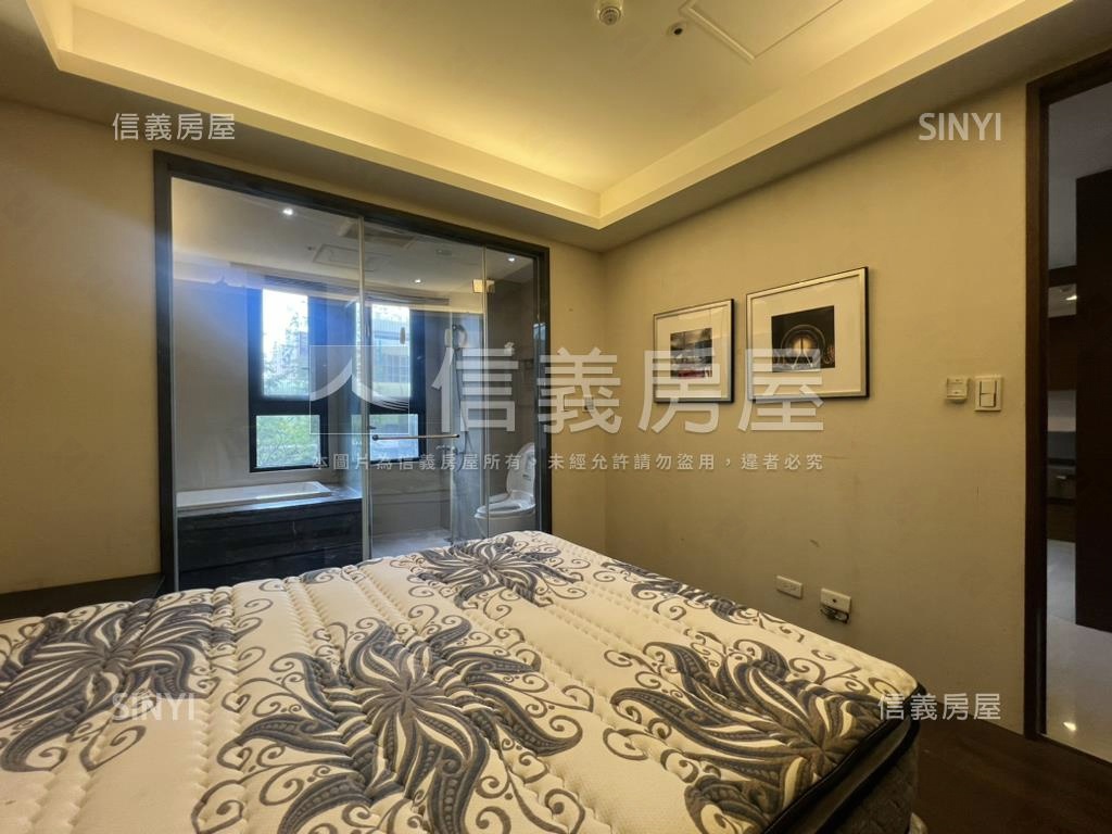 巴黎第六區捷運兩房兩衛房屋室內格局與周邊環境