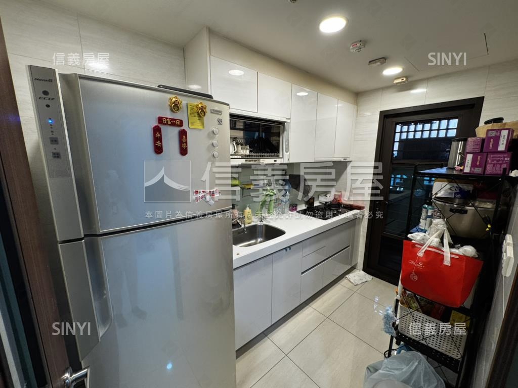 微笑之心視野三房平車房屋室內格局與周邊環境