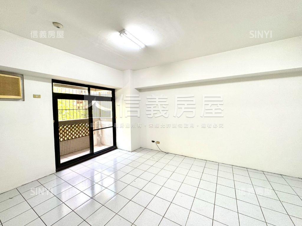 誠售國安國宅三房樹梢戶房屋室內格局與周邊環境