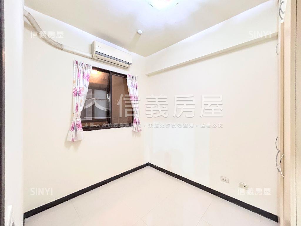 新接！低總價後站兩房車位房屋室內格局與周邊環境