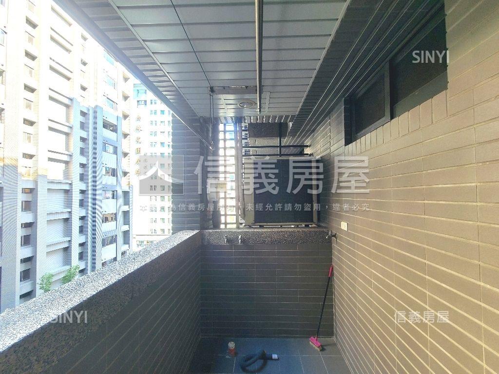 藝文鼎苑三房雙車位房屋室內格局與周邊環境