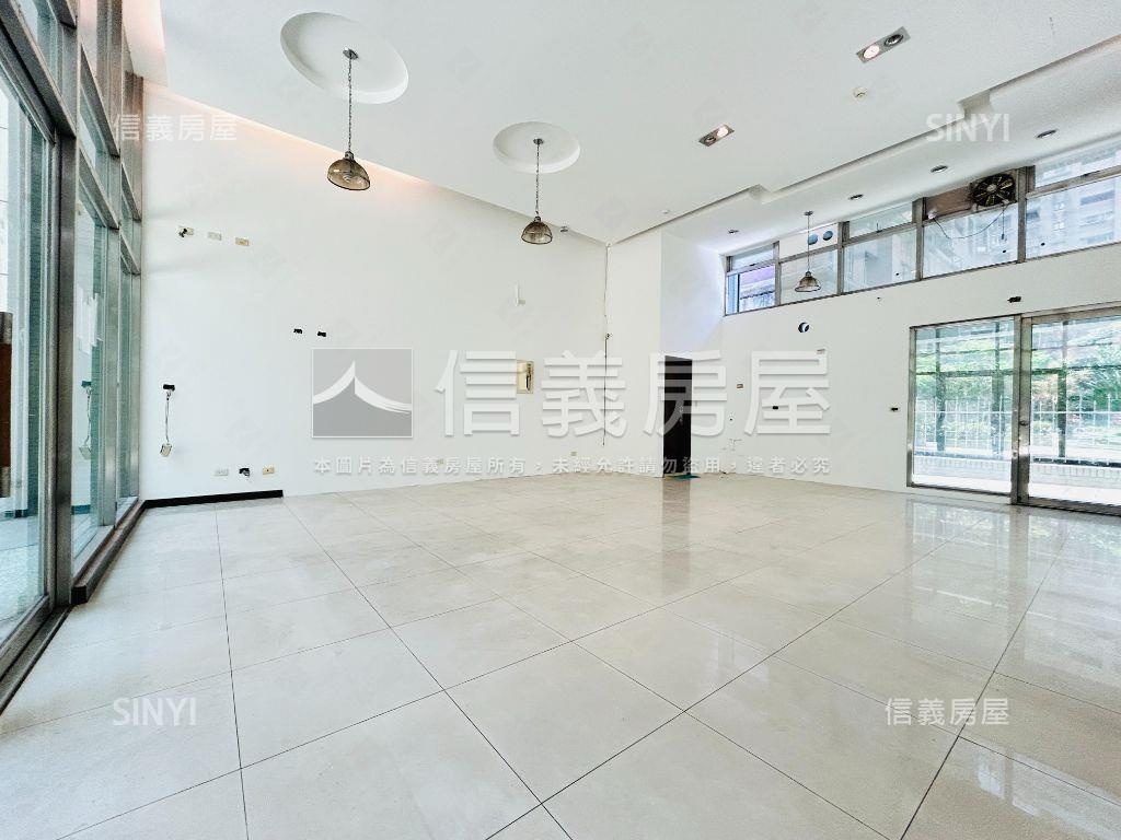 玫瑰花苑陽光挑高店面房屋室內格局與周邊環境