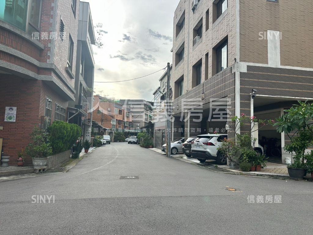 免千萬臨路低總價透天房屋室內格局與周邊環境