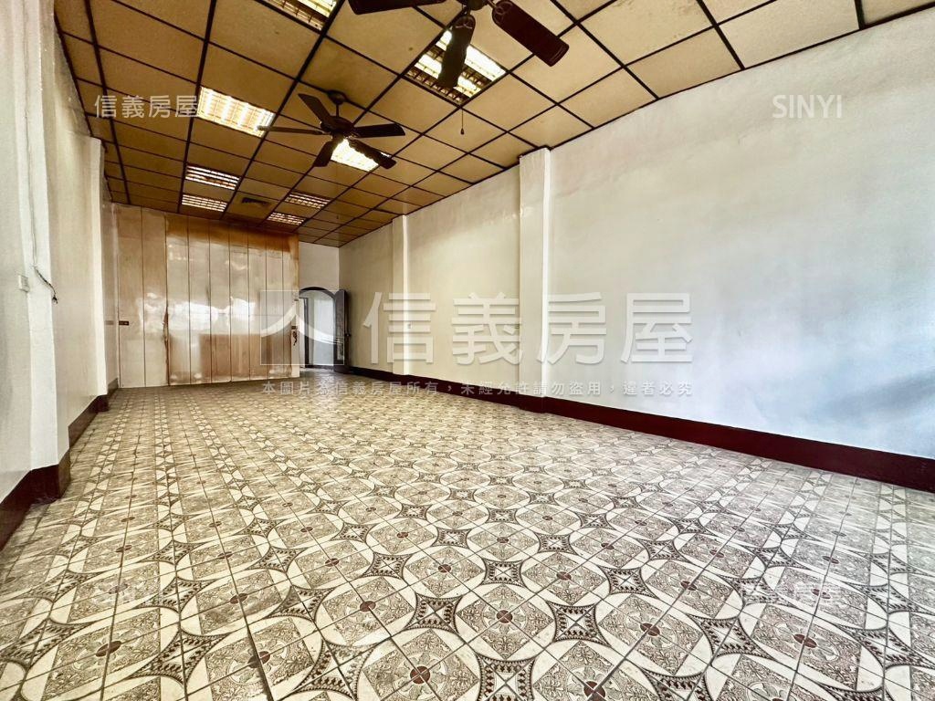 近文華高中捷運站透天房屋室內格局與周邊環境