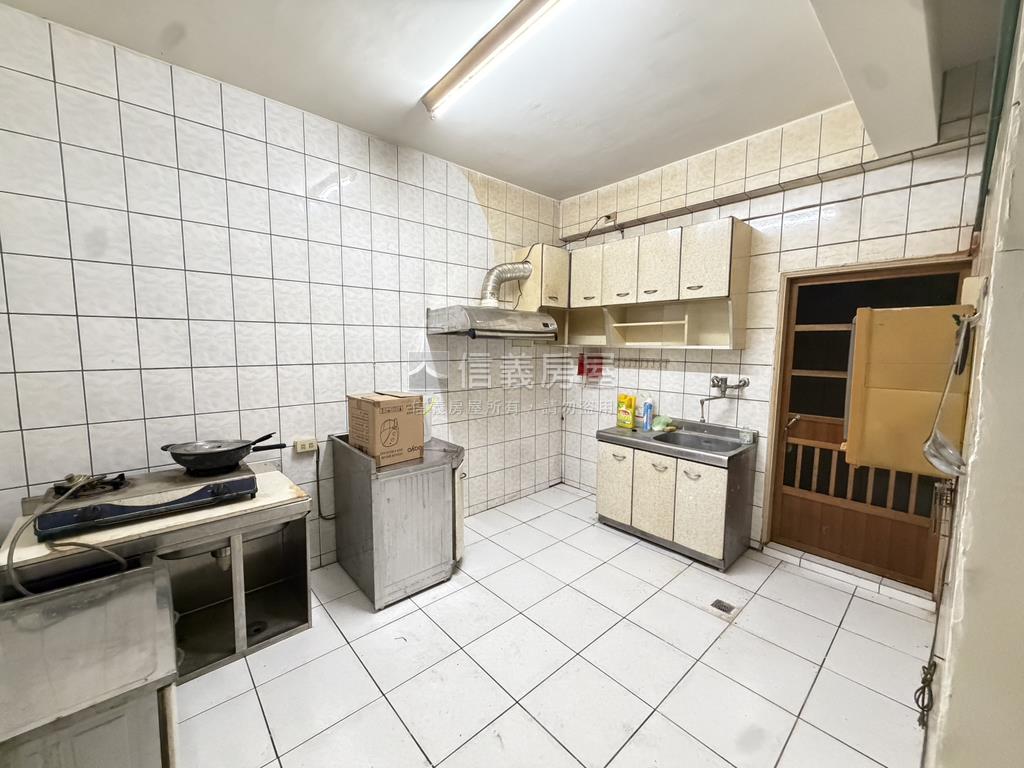 桃園大園低總價公寓房屋室內格局與周邊環境