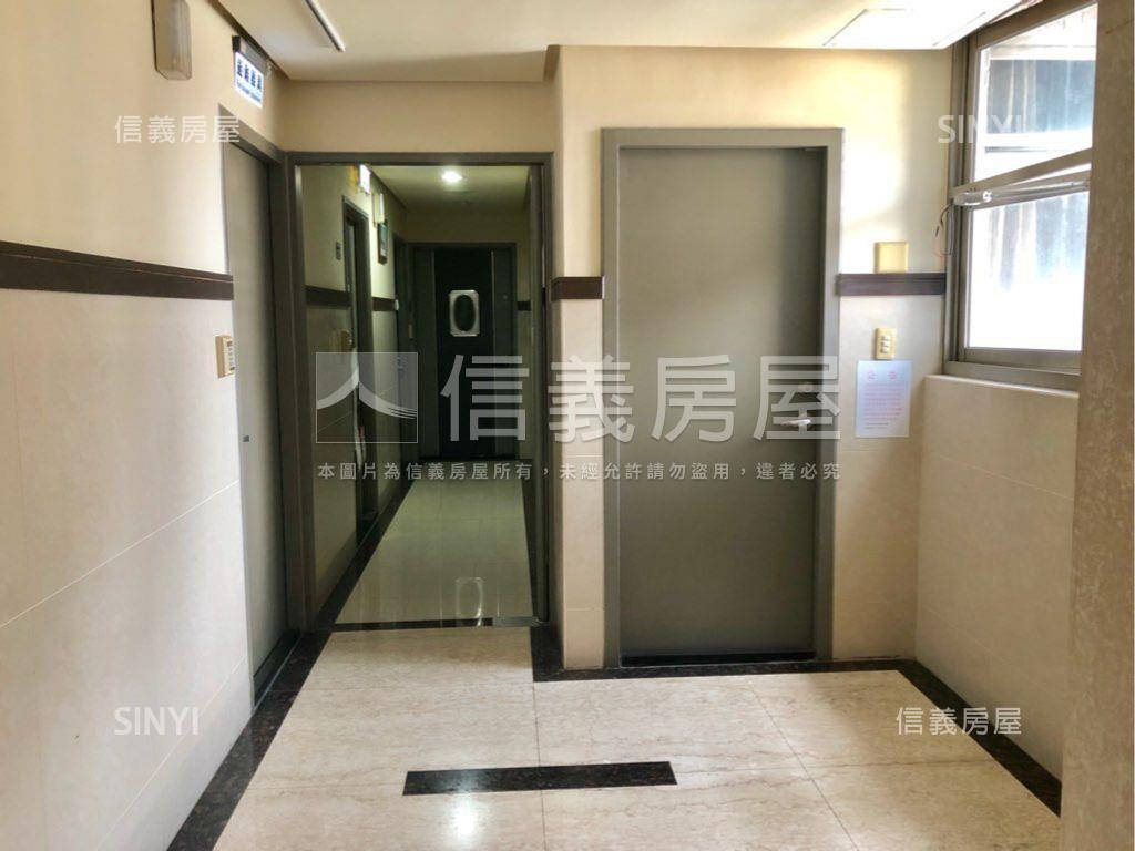 中山北公園挑高美屋房屋室內格局與周邊環境