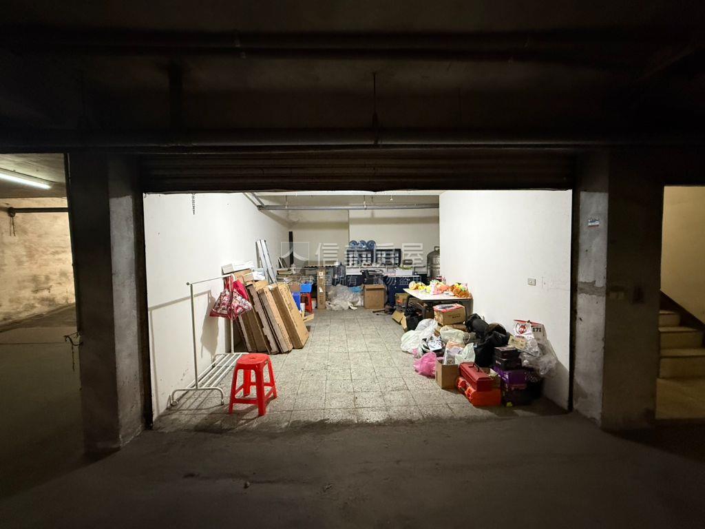 近中壢交流道三房車位房屋室內格局與周邊環境