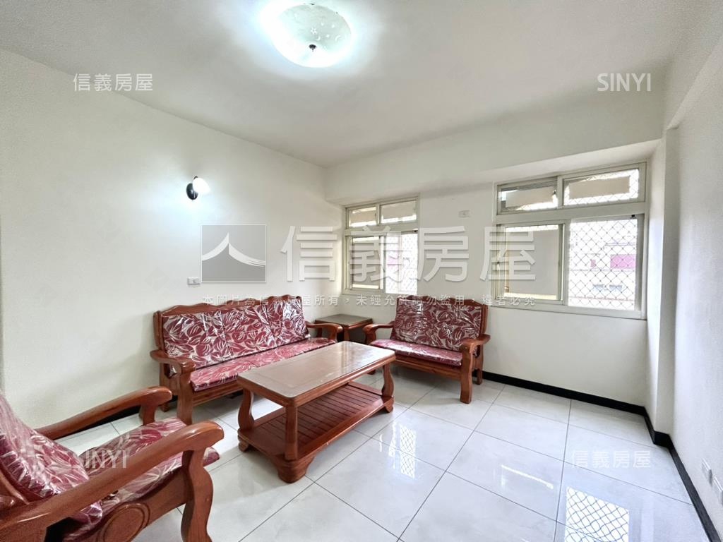 專任賴厝街鬧中取靜美寓房屋室內格局與周邊環境