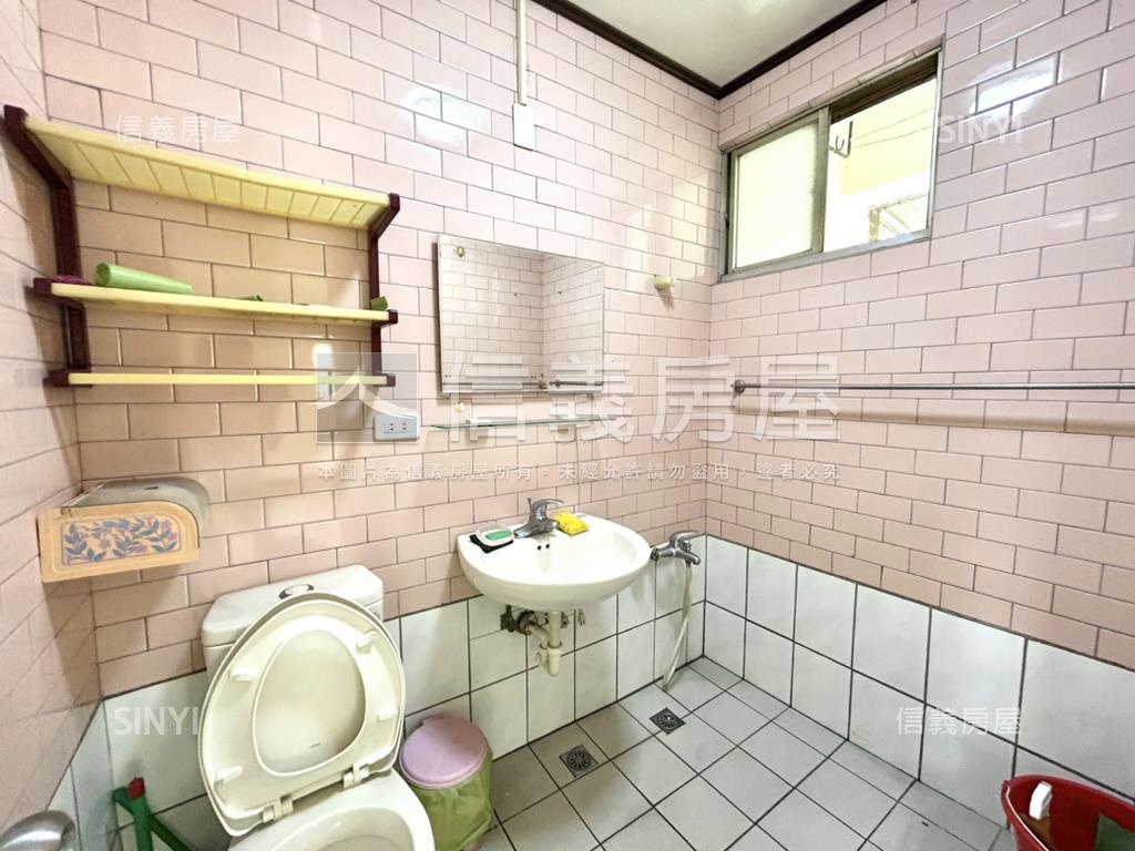 專任賴厝街鬧中取靜美寓房屋室內格局與周邊環境