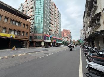 四維路採光透天