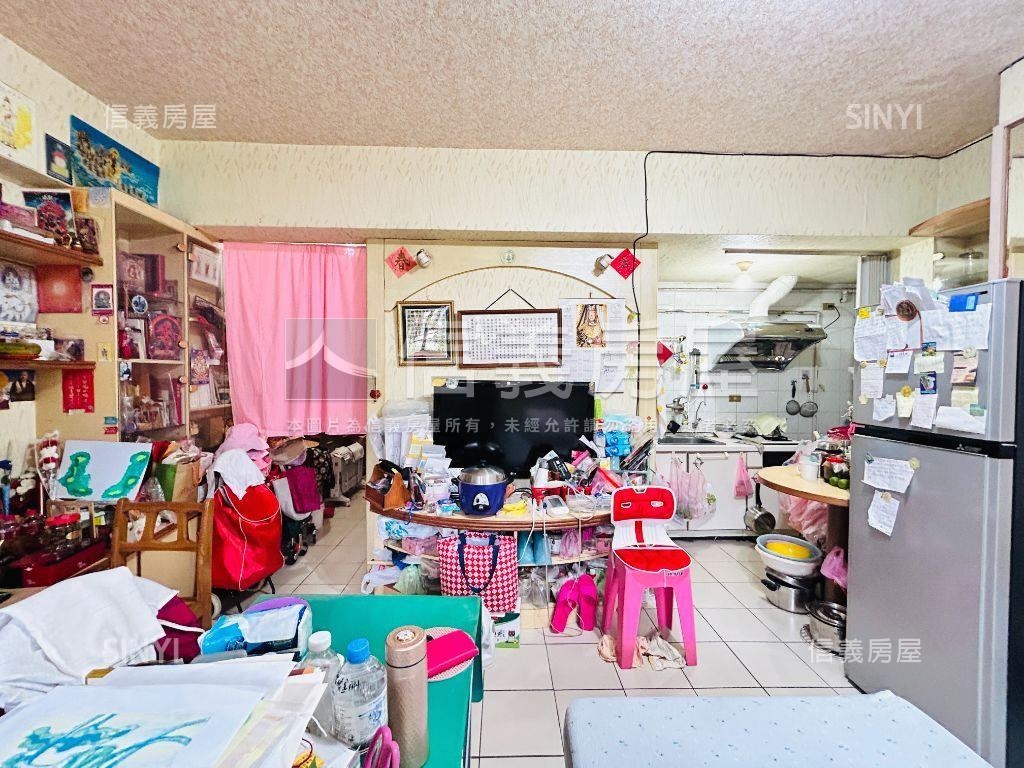 逸仙雅築稀有套房房屋室內格局與周邊環境