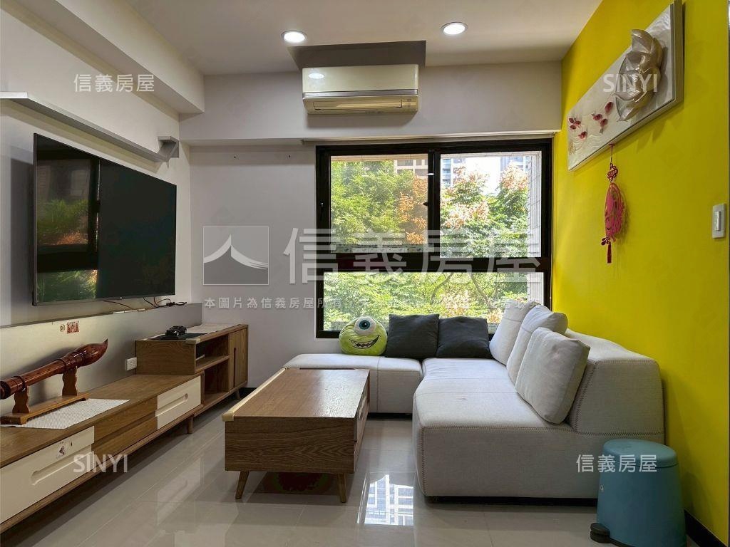 新品川２房車位房屋室內格局與周邊環境