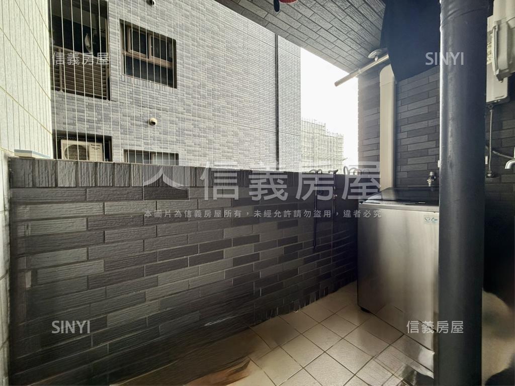 Ａ７金捷市高樓三房車位房屋室內格局與周邊環境