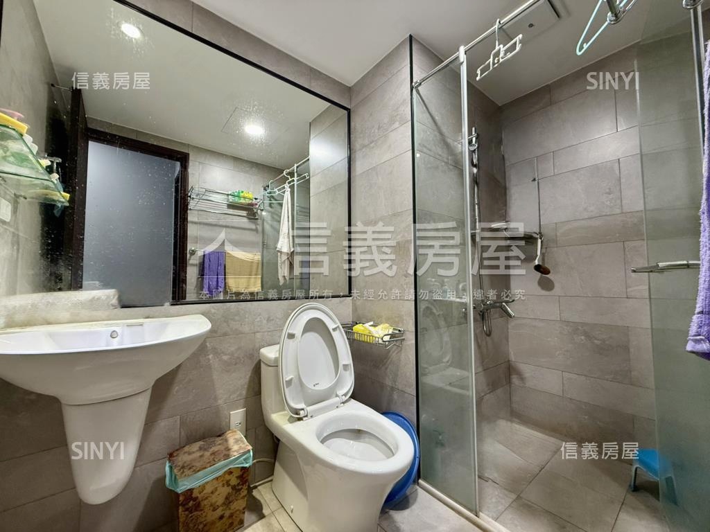 Ａ７金捷市高樓三房車位房屋室內格局與周邊環境