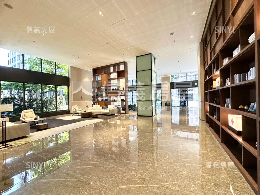 河堤世界Ｄ９附好停平車房屋室內格局與周邊環境