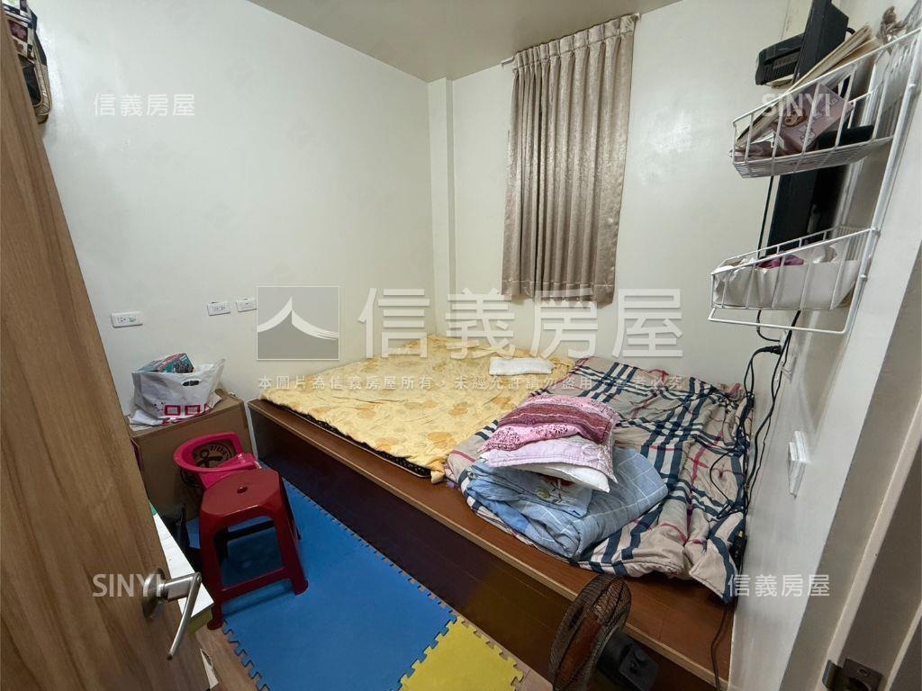 崁頂路高質感整修透天房屋室內格局與周邊環境