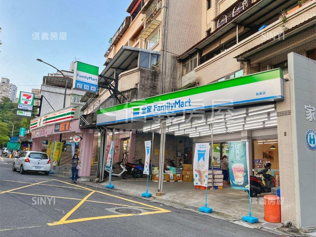 萬芳捷運茀萊堡電梯綠景宅房屋室內格局與周邊環境