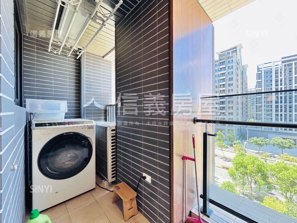 玖都森學園２房車位房屋室內格局與周邊環境