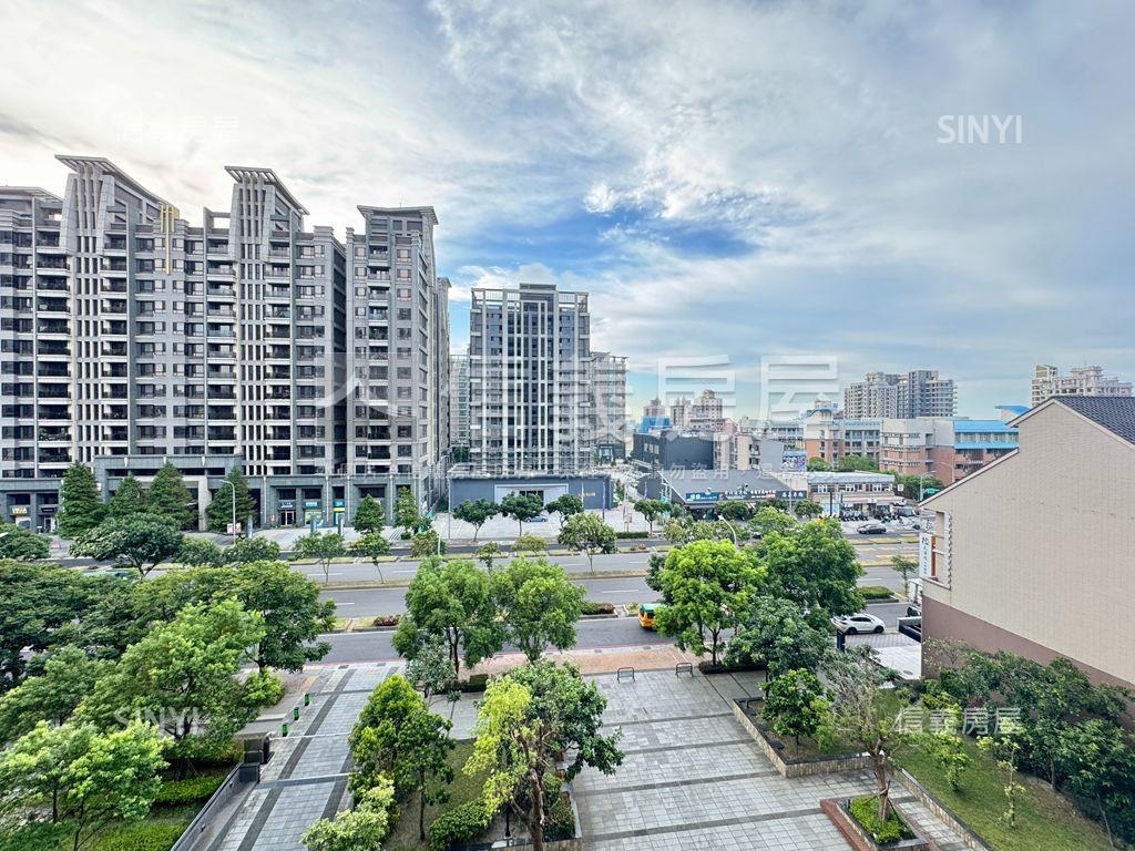 玖都森學園２房車位房屋室內格局與周邊環境