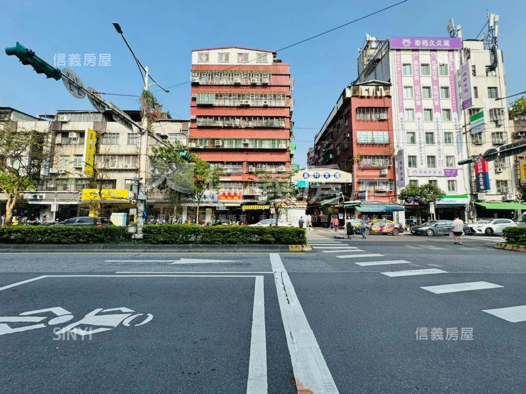 松山車站小品再現江湖房屋室內格局與周邊環境